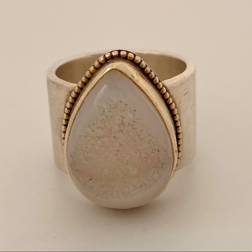 White druzy ring